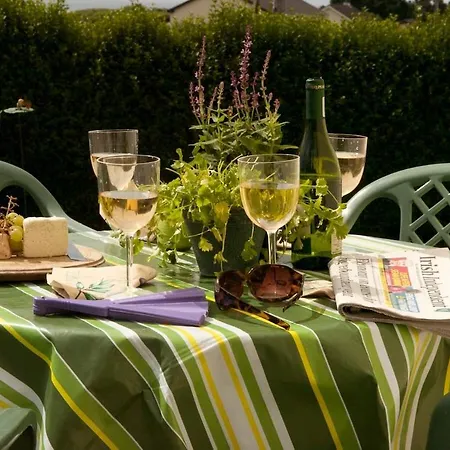 Paddy Staffs בית נופש *